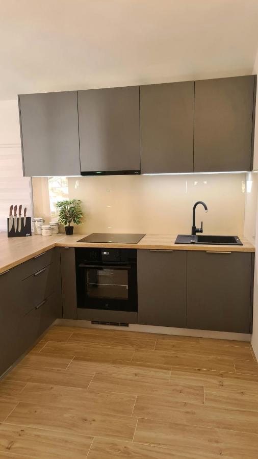 Family Oasis Apartment Zukve Vrsi Zewnętrze zdjęcie