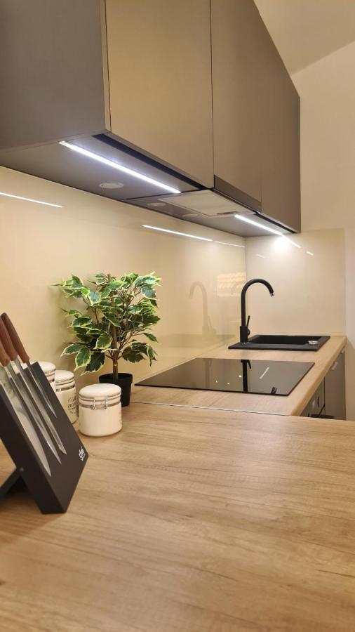 Family Oasis Apartment Zukve Vrsi Zewnętrze zdjęcie
