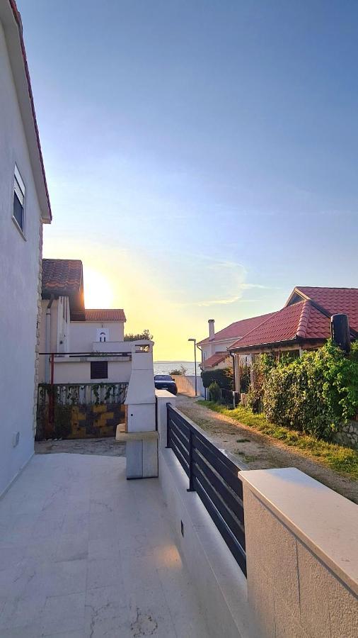 Family Oasis Apartment Zukve Vrsi Zewnętrze zdjęcie