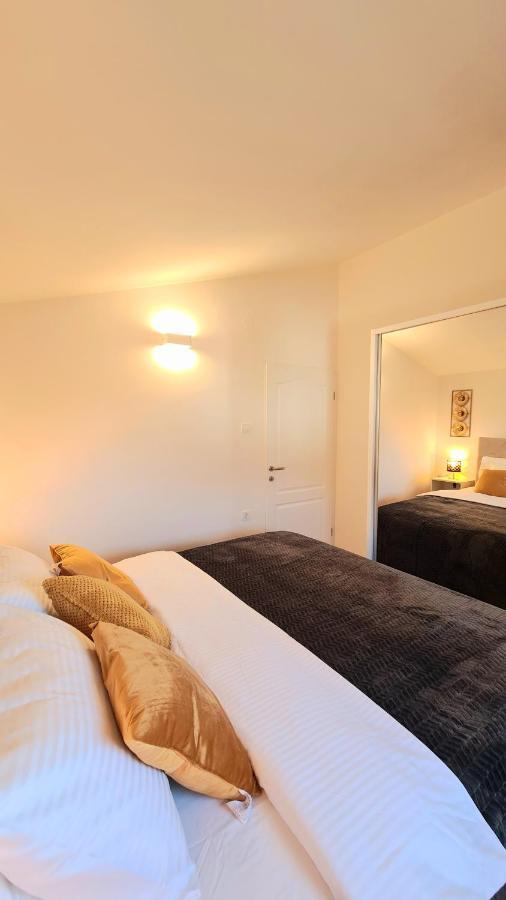 Family Oasis Apartment Zukve Vrsi Zewnętrze zdjęcie
