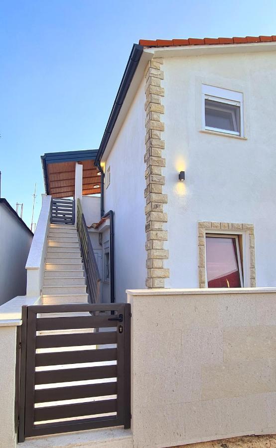 Family Oasis Apartment Zukve Vrsi Zewnętrze zdjęcie